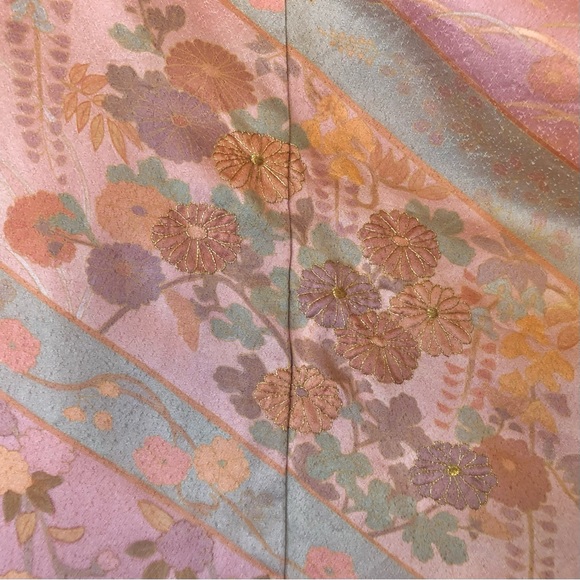 Vintage Pink Floral Japanese Silk Kimono Robe - Picture 9 of 13
